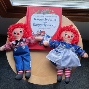 Raggedy Ann and Andy Doll Set with Book